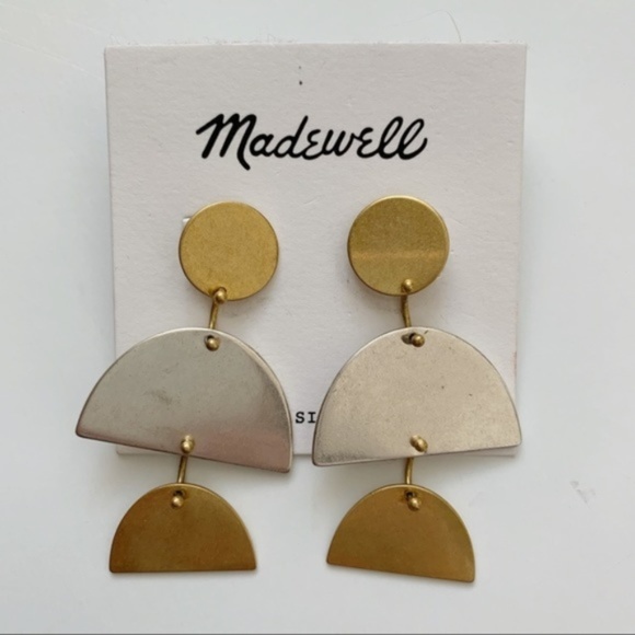 MADEWELL | Sculpture Earrings - Picture 4 of 5